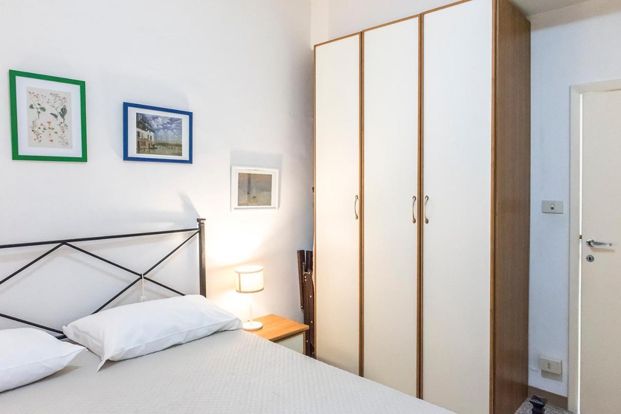 Apartament N050 - Numana, Trilocale In Centro Con Portico E Posto Auto Zewnętrze zdjęcie
