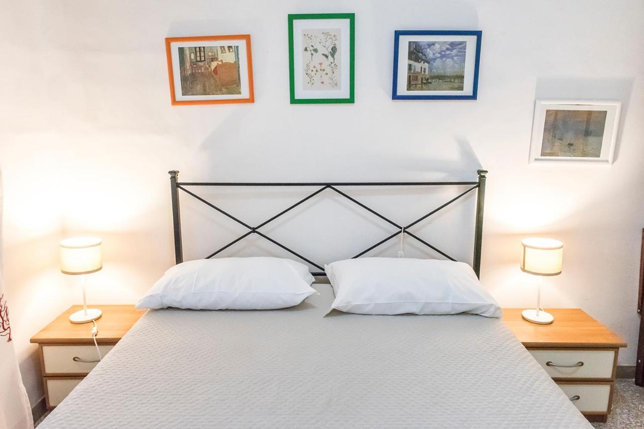 Apartament N050 - Numana, Trilocale In Centro Con Portico E Posto Auto Zewnętrze zdjęcie
