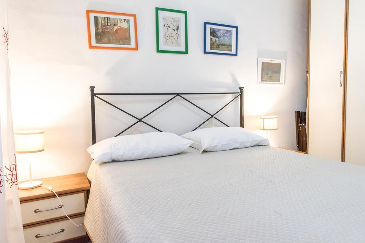 Apartament N050 - Numana, Trilocale In Centro Con Portico E Posto Auto Zewnętrze zdjęcie
